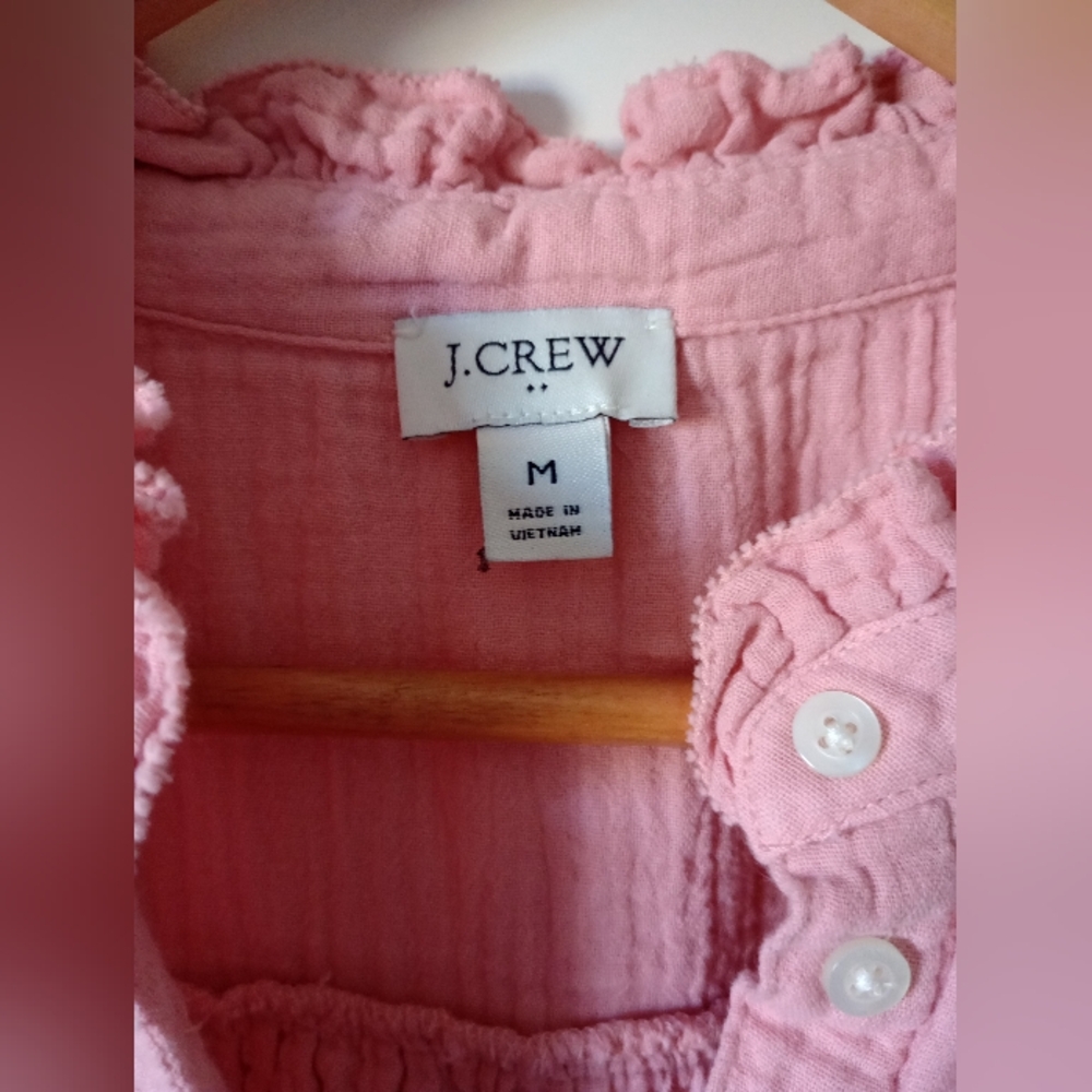 J. Crew Soft Pink Guaze Ruffle Trim Top Size Medium - Picture 10 of 11